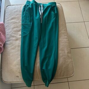 Figs Green Scrub Pants joggers